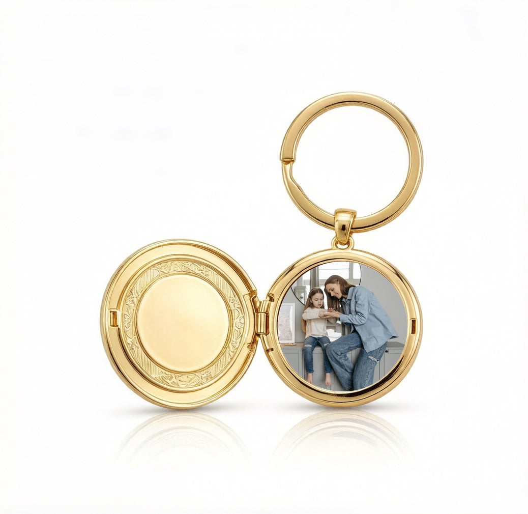 Personalized Ornate Engraved Round Photo Locket Keychain - Gold1