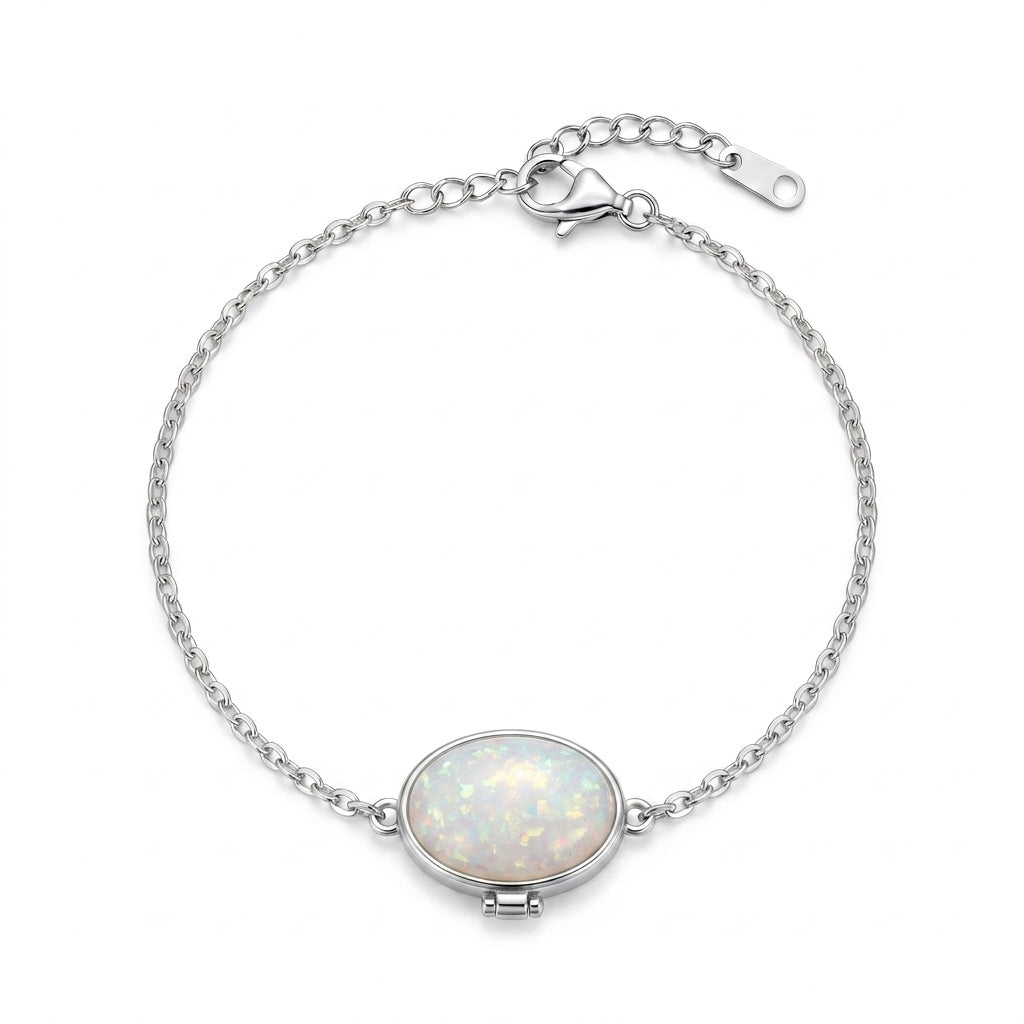 Personalized Oval Photo Locket Bracelet - Sliver